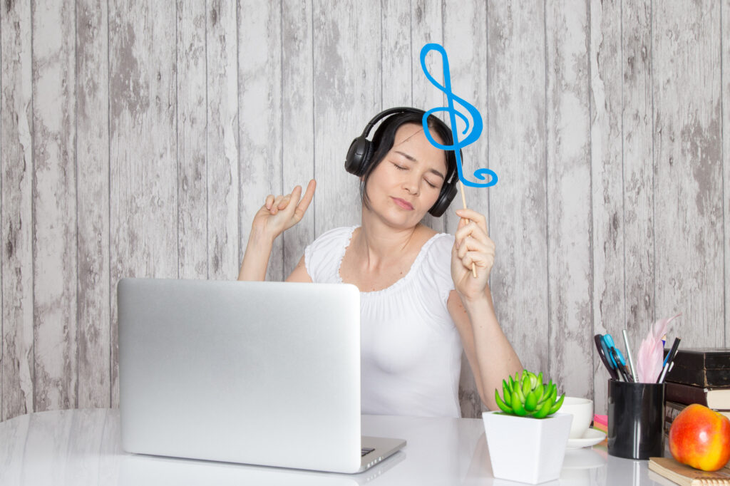 ¿Cómo ayuda la música a mejorar la disciplina y la constancia?