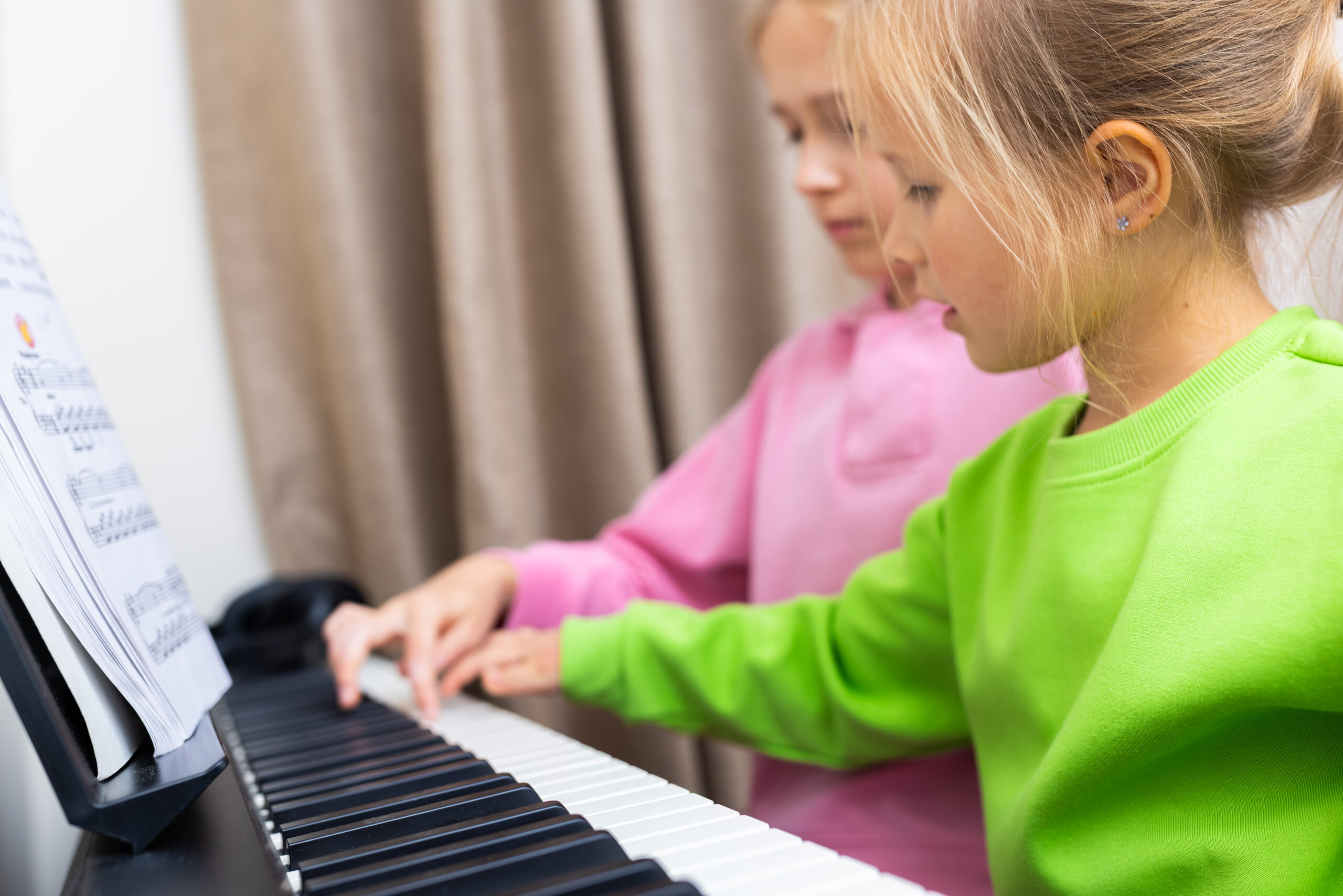 ¿Por qué aprender música desde pequeño marca la diferencia?